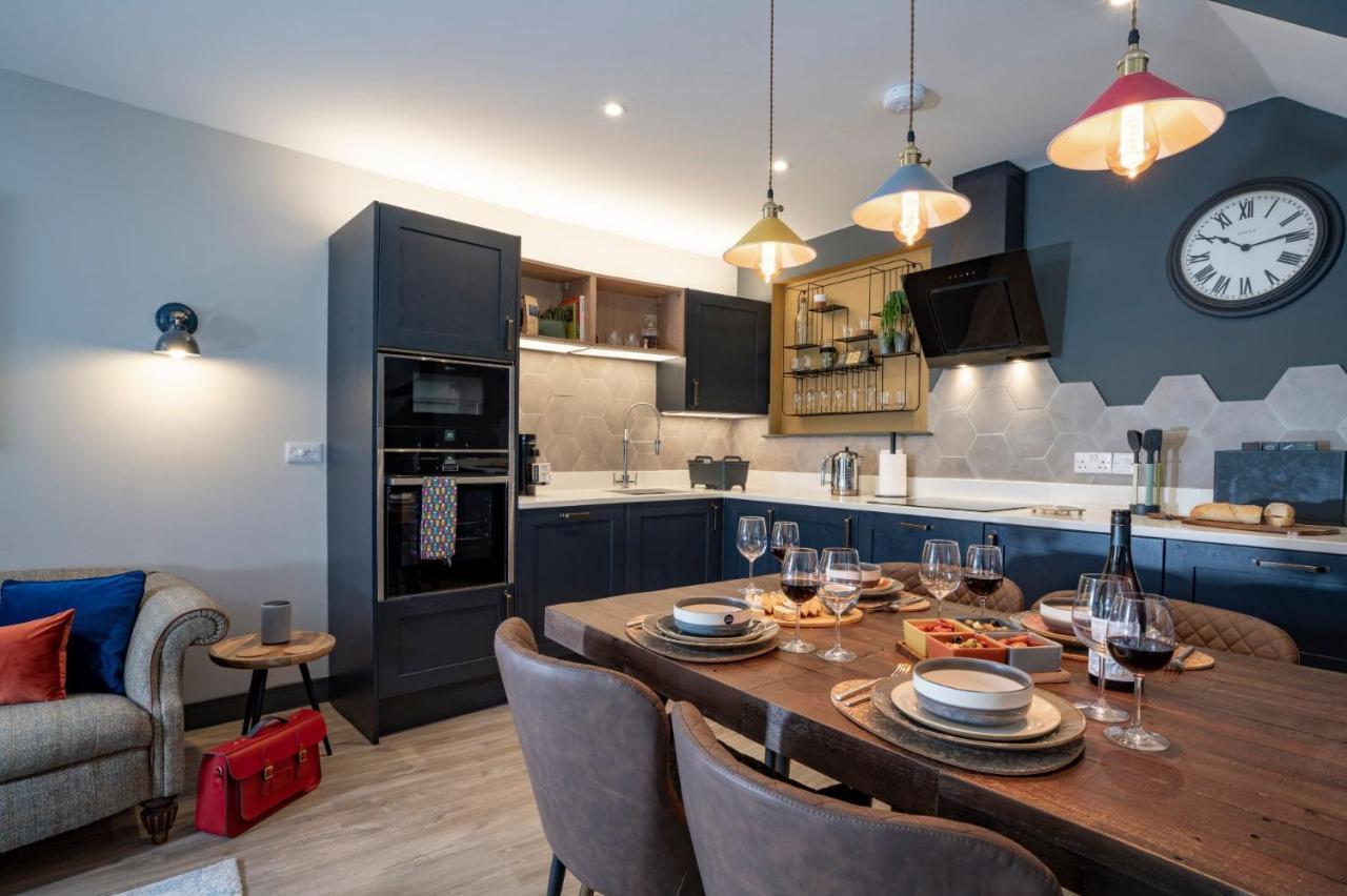 Spacious - Contemporary Home - Central Ambleside - Parking Kültér fotó